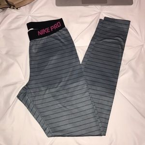 Nike pro leggings